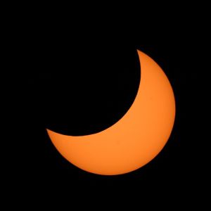 Partial solar eclipse seen from New Zealand in 2008. (Credit: Greg Hewgill)