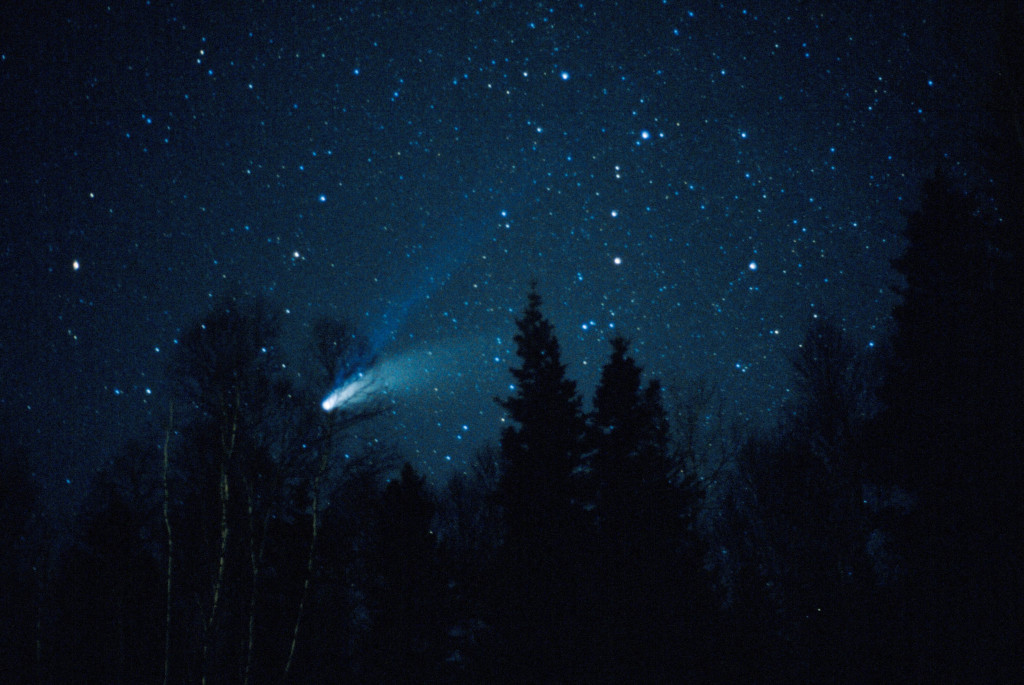 Comet C/1995 O1 (Hale-Bopp) near the constellation Cassiopeia on March 25, 1997, three days after its closest approach to Earth (credit: Brian Ventrudo)